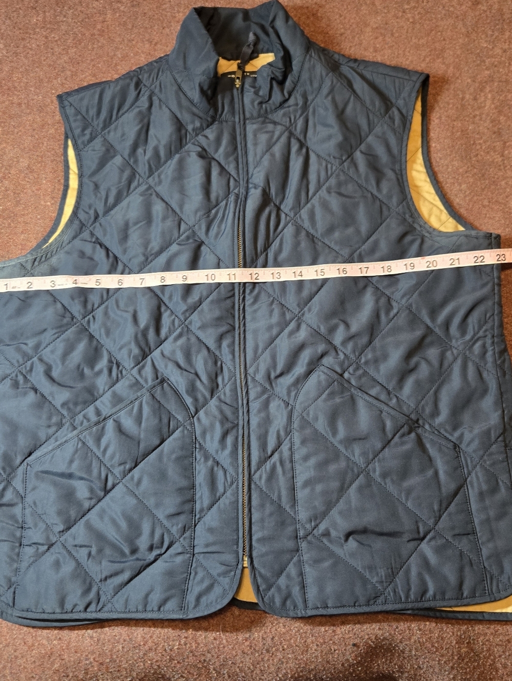 J.Crew Mercantile Men's Walker Quilted Vest Navy Size Large Has Fading In Pits - Picture 3 of 9